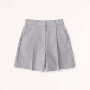 Abercrombie A&F Ultra High Rise Tailored Short S Gray Grey